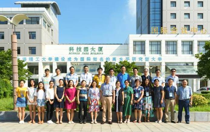 说明: http://202.118.76.242:8080/_vsl/16F4E00DB45D3E0F8F6D48F120BC03BC/5D5DCF8F/AB1D